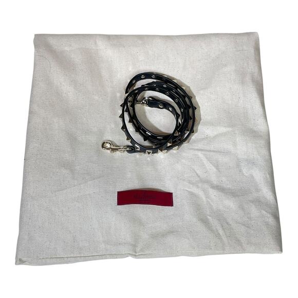 Valentino Garavani Medium Grainy Calfskin Rockstud Bag Black - Picture 11 of 12